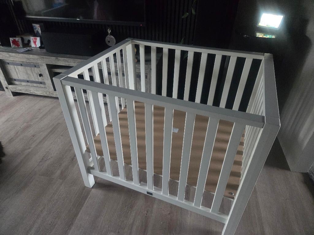 Kinderbox, Kinderen en Baby's, Boxen, Ophalen, Zo goed als nieuw, Rechthoekig, In hoogte verstelbaar