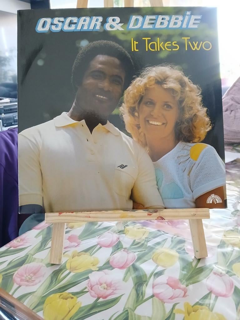 Oscar & Debbie - It Takes Two (Vinyl LP), Cd's en Dvd's, Ophalen of Verzenden, 1980 - 1989, Gebruikt