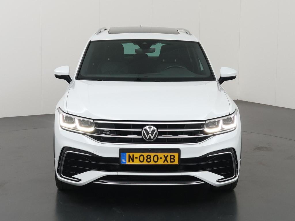 Volkswagen Tiguan 1.5 TSI R-Line Business+ | Trekhaak | Pano, Auto's, Stof, 4 cilinders, Wit, Origineel Nederlands