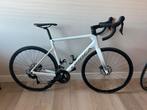 Orbea Orca M30, Carbon, Zo goed als nieuw, Meer dan 20 versnellingen, 53 tot 57 cm