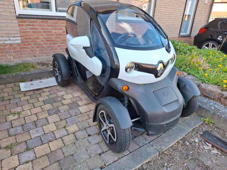 Renault Twizy 80 Technic 2016 3300km! Koopaccu, Auto's, Renault, Particulier, Twizy, Airbags, Alarm, Bluetooth, Boordcomputer