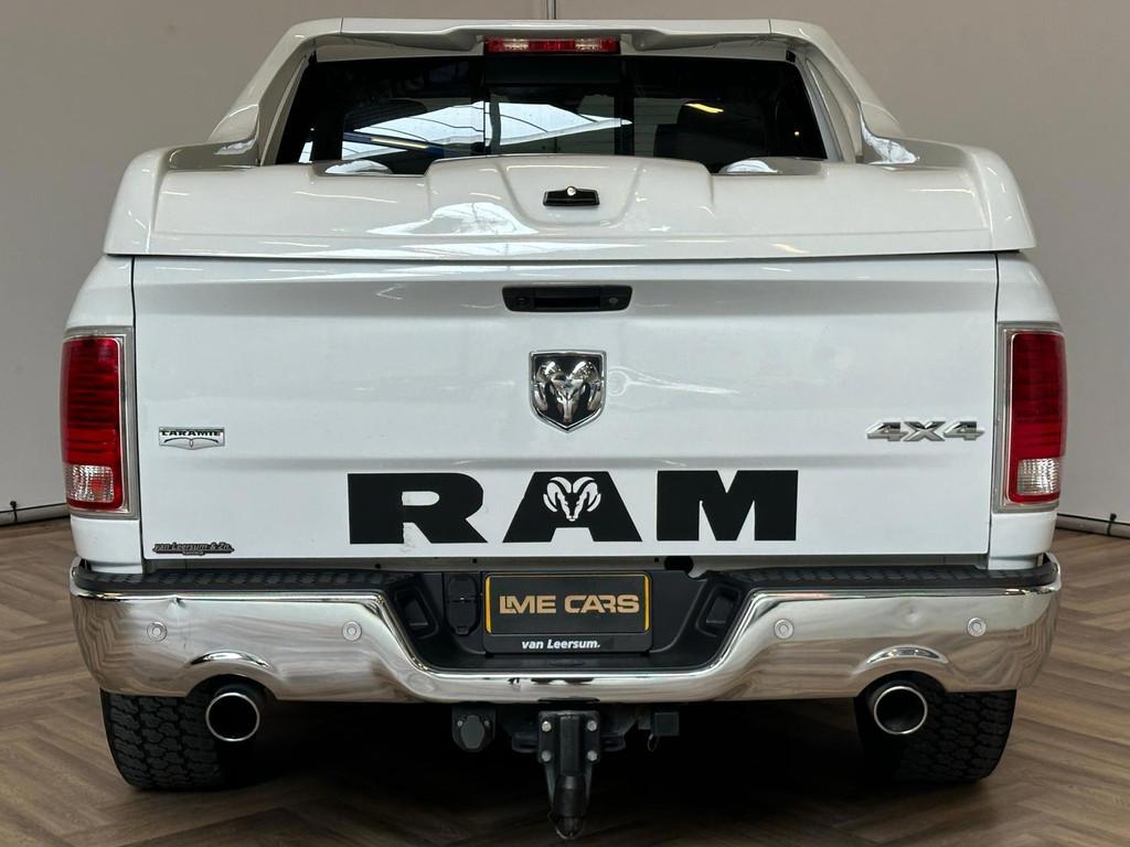 Dodge Ram 1500 5.7 V8 Quad Cab 6'4|LARAMIE|6-PERS|NAP|1e EIG, Auto's, Automaat, Gebruikt, 5654 cc, Wit