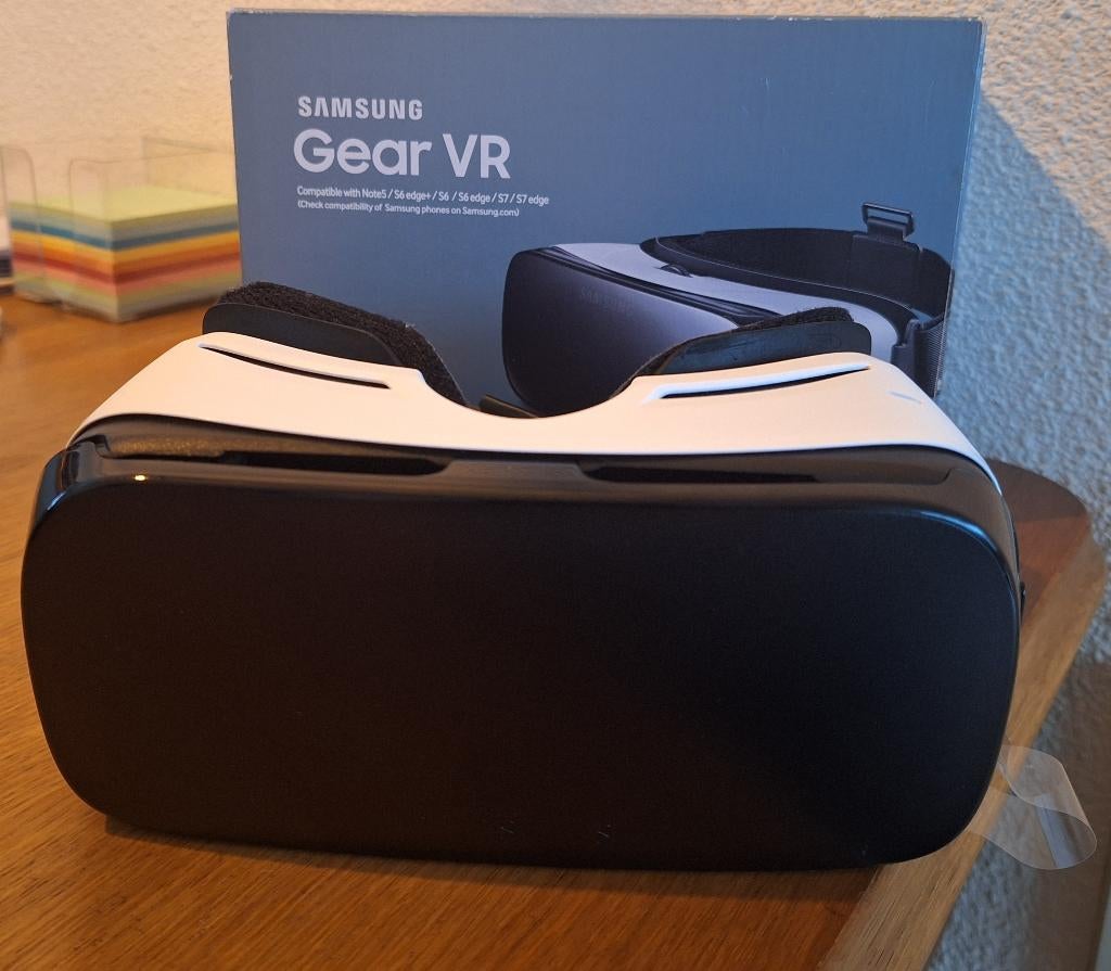 Samsung gear VR (Nieuw!), Spelcomputers en Games, Ophalen, Nieuw, VR-bril, Telefoon