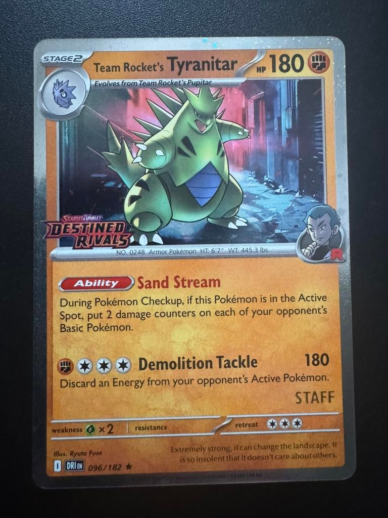 Team Rocket's Tyranitar (xDRI 096) STAFF Promo // Mint, Ophalen of Verzenden, Nieuw, Losse kaart, Foil