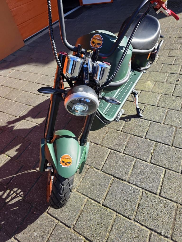 E-Chopper Elektrische Scooter 45 km/u – Geel Kenteken, Ophalen, Zo goed als nieuw