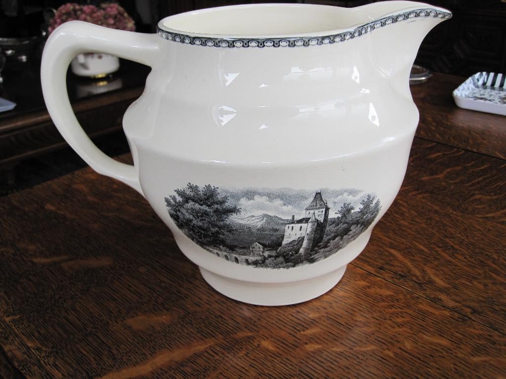 Puntgave antieke kan "societe ceramique", Ophalen of Verzenden