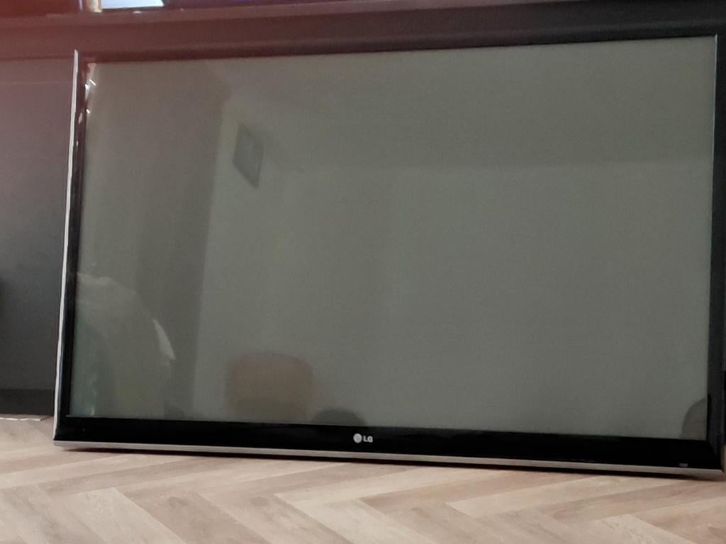 Tv Moet nu weg, Ophalen, 100 cm of meer, 50 Hz