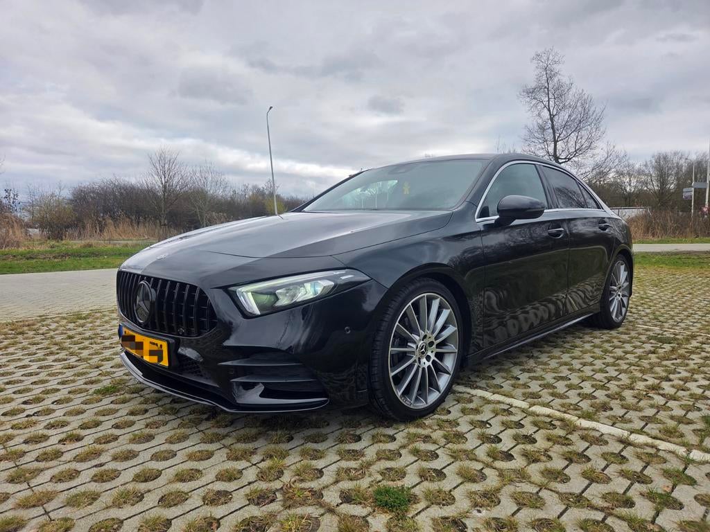 Zeer nette Mercedes-Benz A 200 163pk automaat 2020 te koop!, Auto's, 4 cilinders, 690 kg, Particulier, 1600 kg