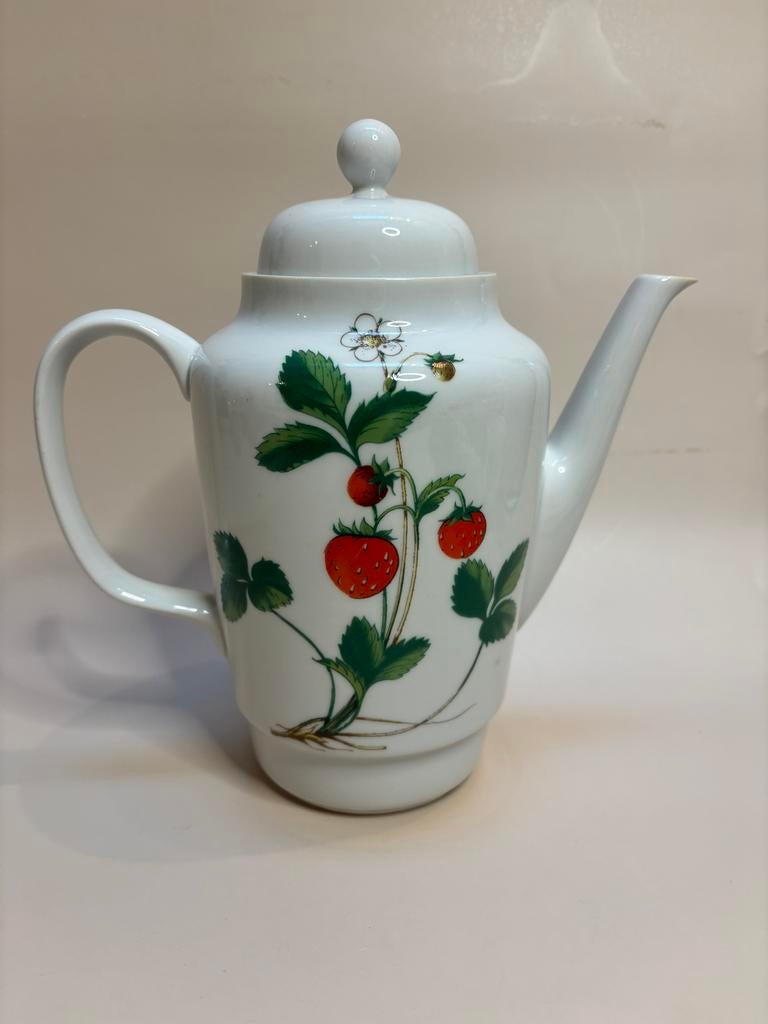 Vintage koffie/theepot met aardbeienmotief MZ porselein, Overige typen, Nieuw, Ophalen of Verzenden, Overige stijlen