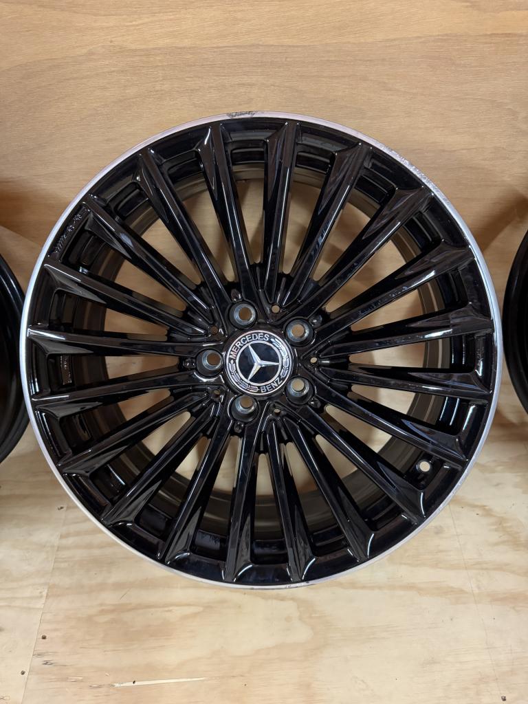 Originele Mercedes AMG 19” a-klasse velgen w177 a1774014200, Auto-onderdelen, Banden en Velgen, Gebruikt, Velg(en), Niet ingevuld