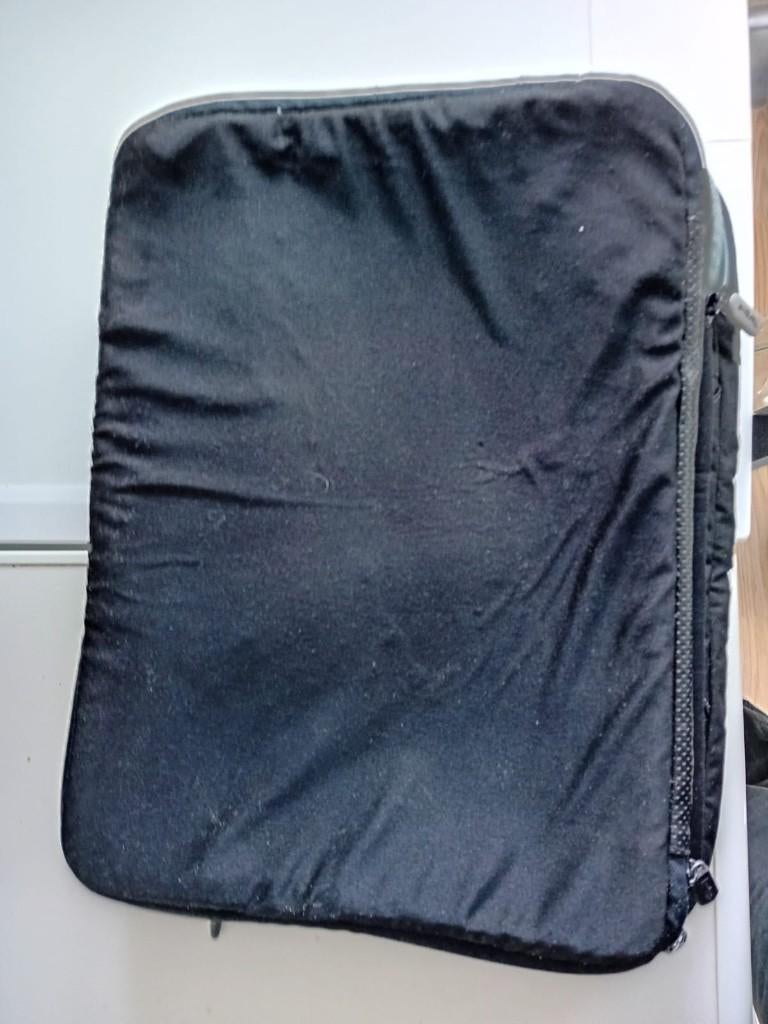 Laptophoes (voor macbook pro), Computers en Software, Laptophoezen, Ophalen of Verzenden, 16 inch, Gebruikt