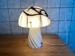 Mushroom vintage lamp 33x23cm vaste prijs 49 euro, Ophalen of Verzenden, Zo goed als nieuw, Glas, Minder dan 50 cm