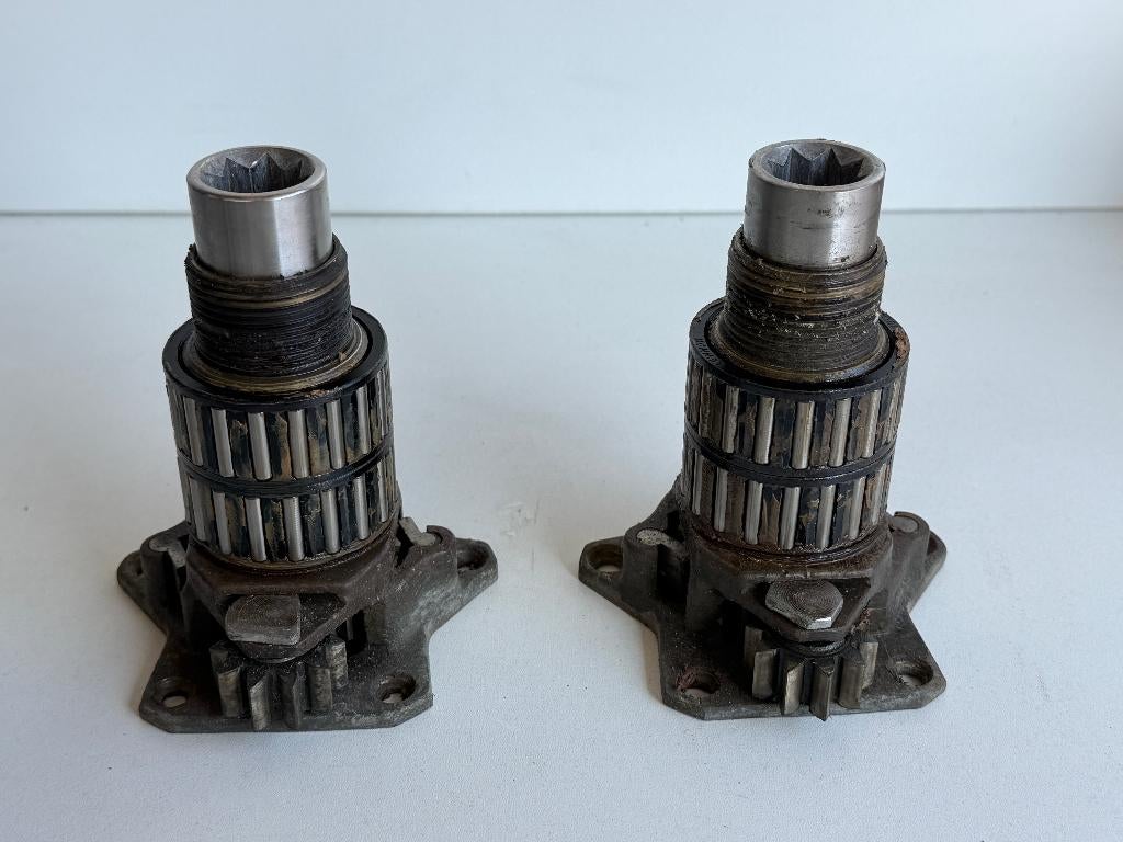 2 x Lewmar 16 st selftailing lier, Ophalen of Verzenden, Gebruikt, Lijn of Blok