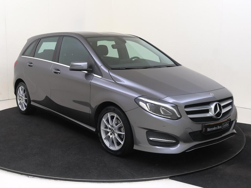 Mercedes-Benz B-klasse 180 Ambition Parkeercamera / Parkeers, Auto's, Mercedes-Benz, Gebruikt, 4 cilinders, 122 pk, 66 €/maand