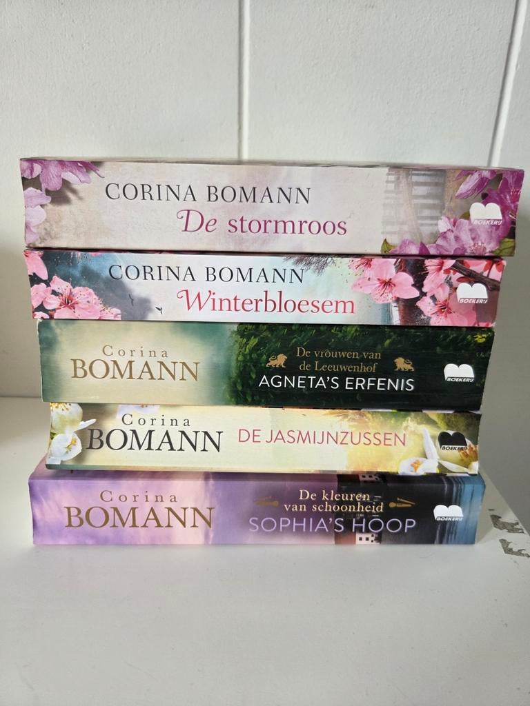 Corina Bomann € 3.00 per boek, Boeken, Ophalen of Verzenden, Zo goed als nieuw