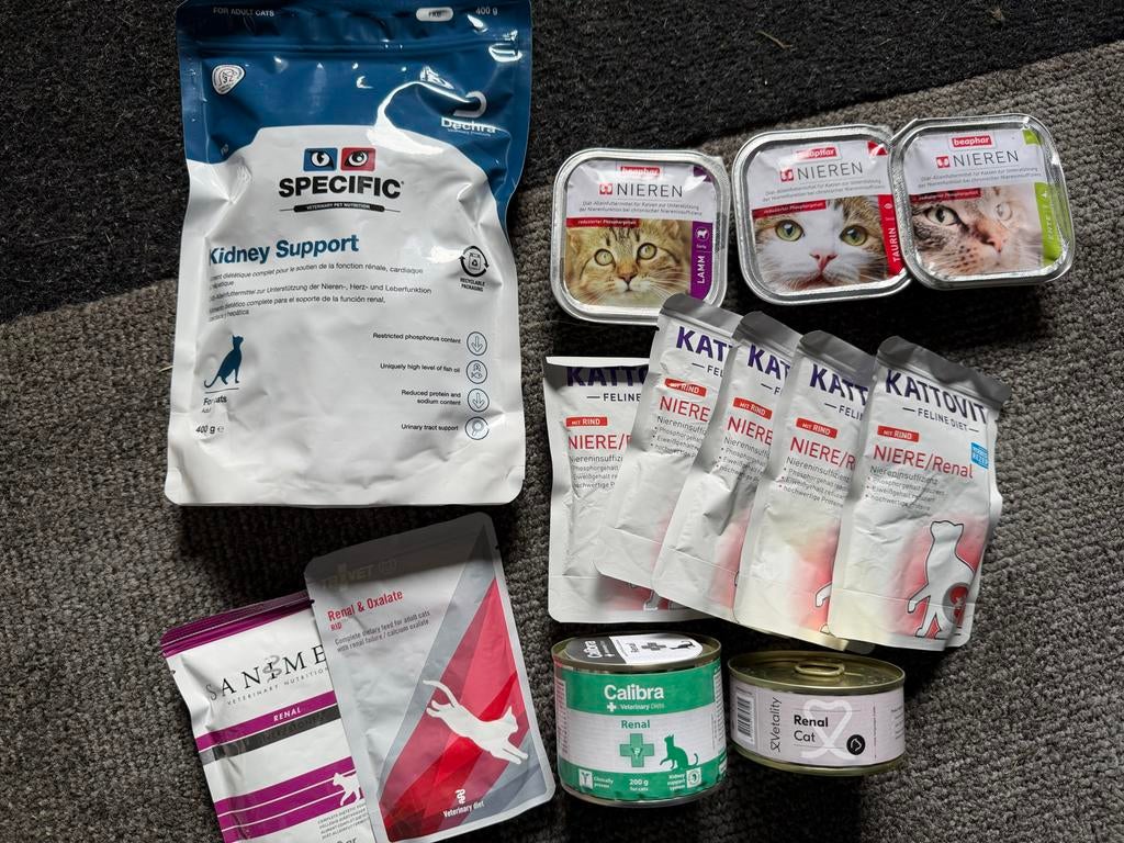 Renal, nierdieet kattenvoeding, Ophalen, Kat