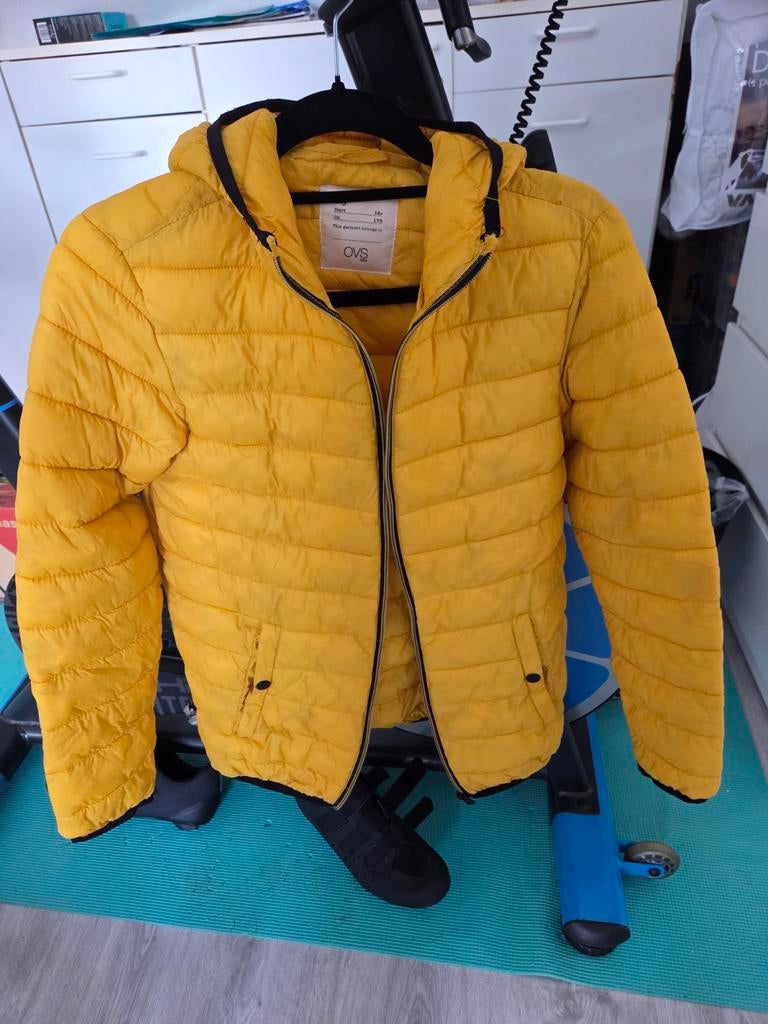 Gele tussen jas maat 170, Kinderen en Baby's, Kinderkleding | Maat 170, Ophalen of Verzenden, Meisje, Jas