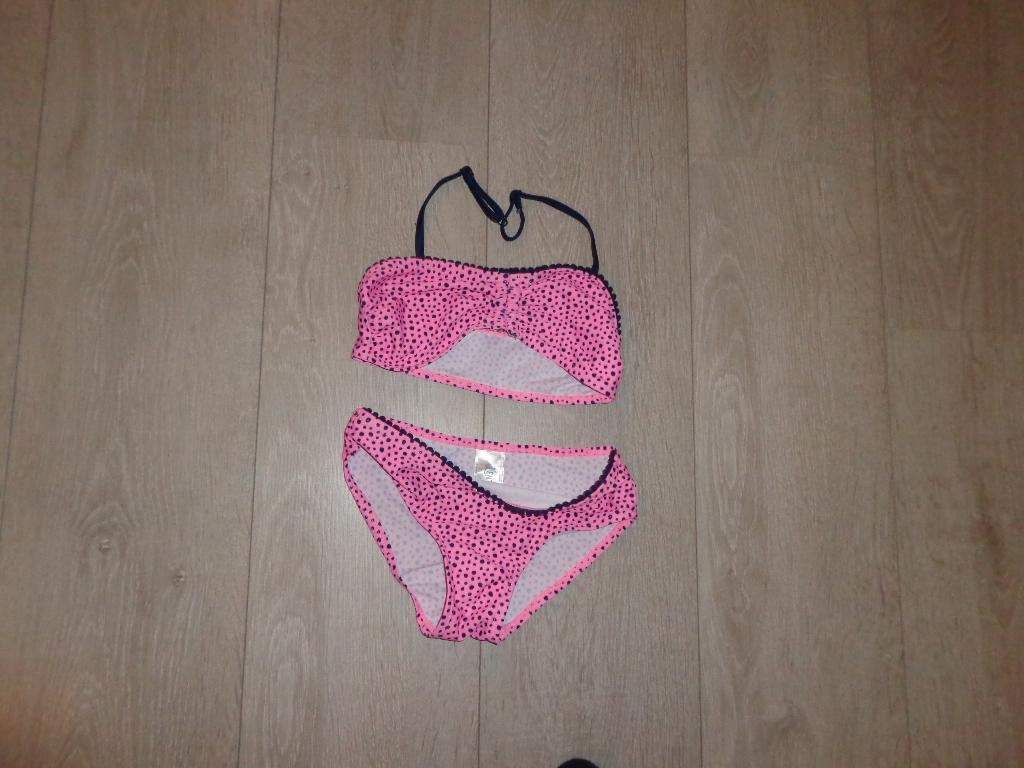roze bikini van Lentiggini, maat 128, Bikiniset, Meisje, Zo goed als nieuw, Ophalen of Verzenden
