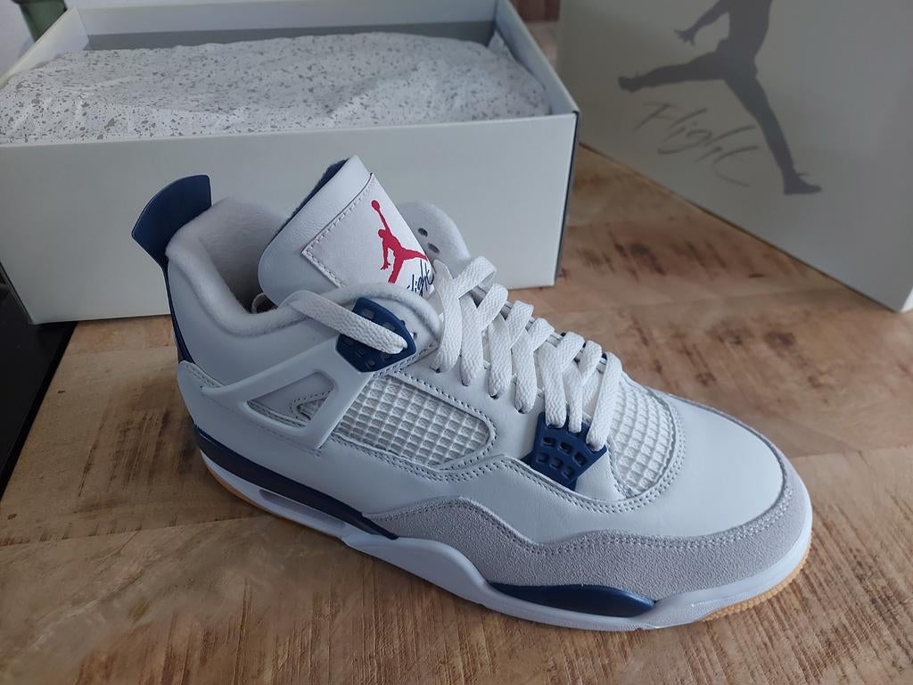 Nike Jordan 4 SB Navy Blue 42.5 Nieuw/Origineel!, Ophalen of Verzenden, Nieuw, Nike, Sneakers of Gympen
