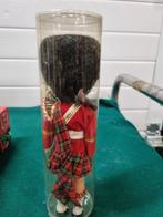 Pop iers kledingdracht souvenir, Verzamelen, Poppen, Ophalen of Verzenden, 'T Olde Gre-j, Info@toldegrej.nl, Endepoelstraat 20f Didam