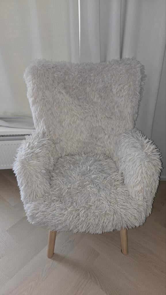 Fauteuil met voetenbank teddy fluffy jysk, Ophalen, Gebruikt, 75 tot 100 cm, 50 tot 75 cm