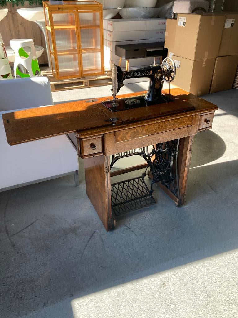 Antieke Singer Slinger Naaimachine met Houten Tafel, Ophalen