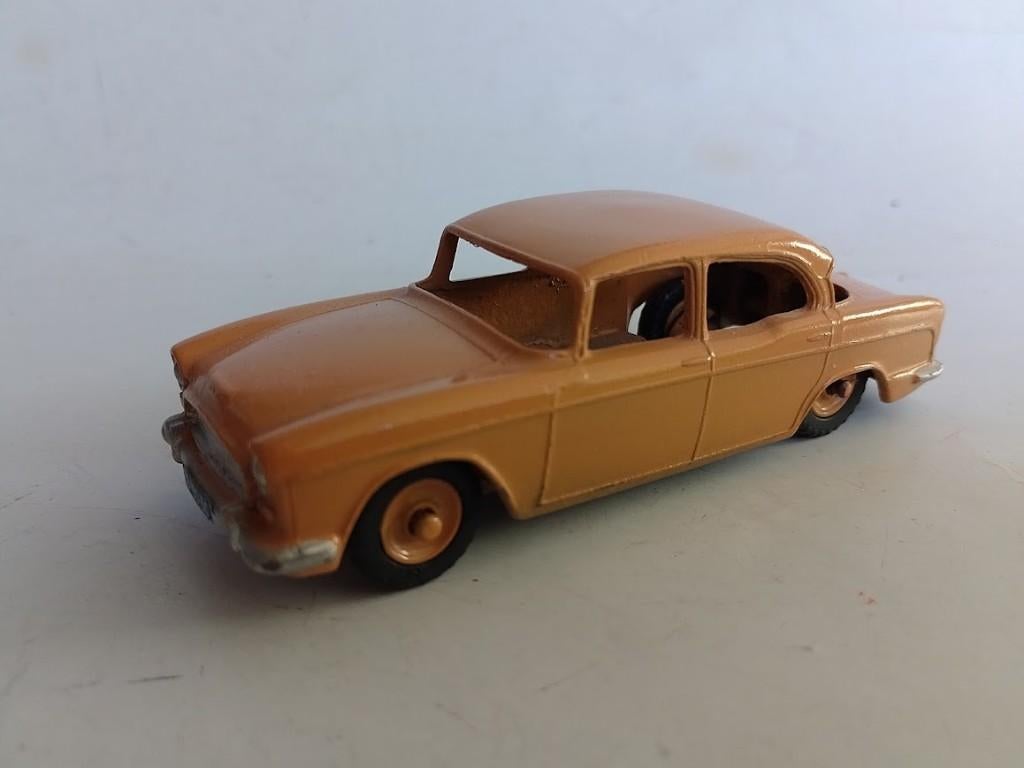 Humber Hawk Dinky Toys Engeland nr 165, Ophalen of Verzenden, Zo goed als nieuw, Auto, Dinky Toys