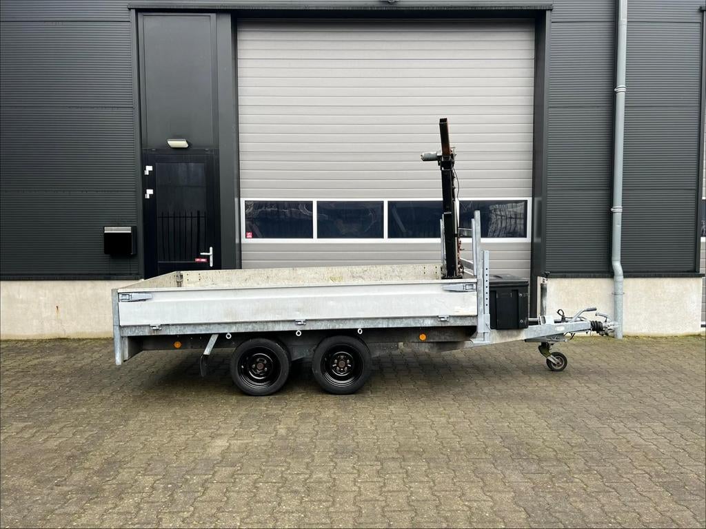 Henra tandemasser met laadkraan (plateauwagen) 2000KG, Ophalen