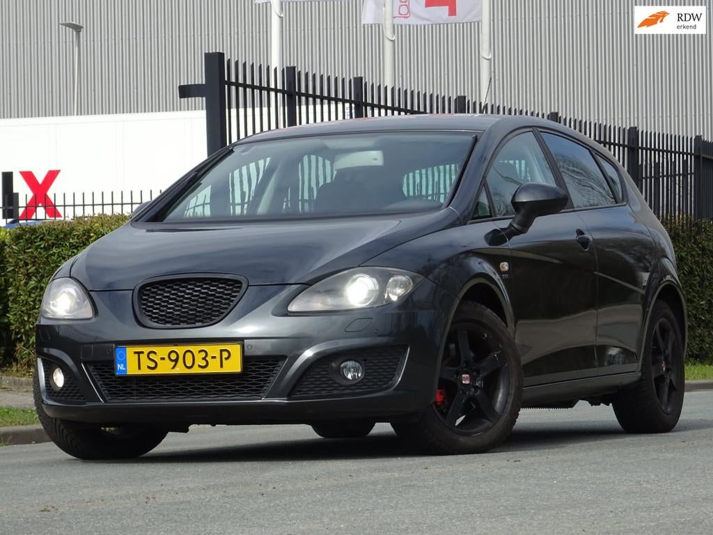 Seat Leon 1.8 TFSI 1-EIGENAAR NAVI/XENON/PDC/APK 04-2027, Auto's, Seat, Voorwielaandrijving, 15 km/l, Gebruikt, 4 cilinders