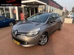 Renault Clio 0.9 TCe Night&Day navi cruise control zeer netj, Auto's, Renault, 540 kg, Origineel Nederlands, Handgeschakeld, Startonderbreker