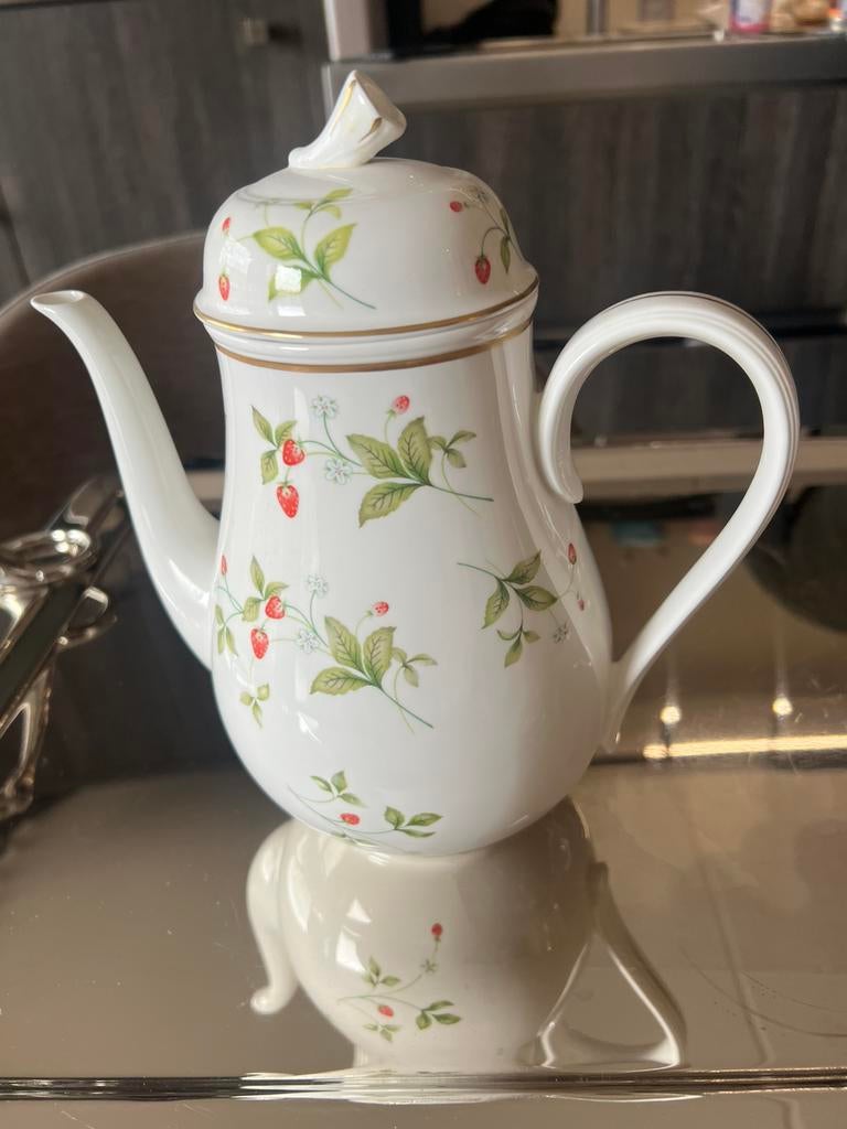 Koffiepot royal Canterbury, Overige typen, Ophalen of Verzenden, Zo goed als nieuw, Overige stijlen