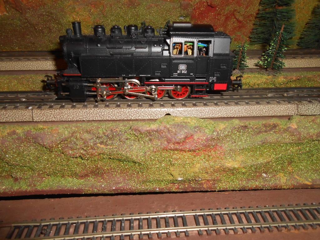 Märklin 29185, uit deze set de tenderloc 81 002 delta / dig, Hobby en Vrije tijd, Modeltreinen | H0, Wisselstroom, Locomotief