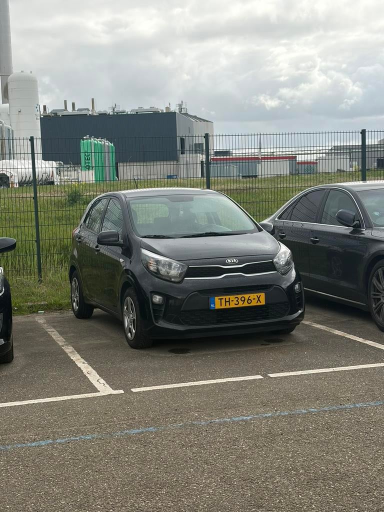 Kia Picanto 1.0 Cvvt 67pk 5-zits 2018 Zwart, Auto's, Voorwielaandrijving, Stof, 4 stoelen, Zwart