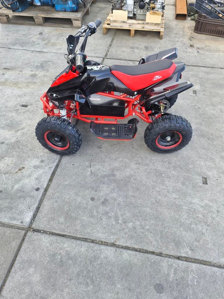 Elektrische kinderquad - kettingprobleem - voor klusser, Ophalen