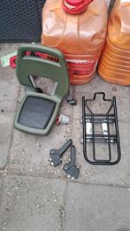 Kinderzitje met voetsteunen en montagebeugel, Ophalen of Verzenden, Gebruikt