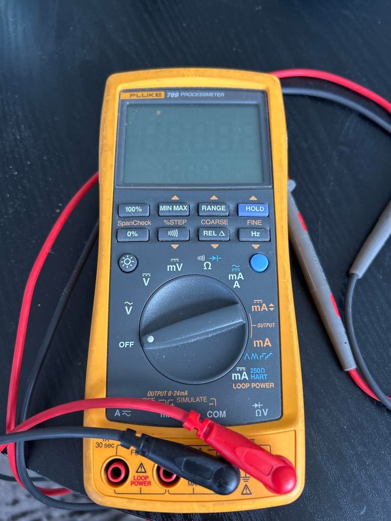 Fluke 789 Processmeter - Multimeter en Loop Calibrator, Doe-het-zelf en Verbouw, Meetapparatuur, Ophalen of Verzenden, Gebruikt