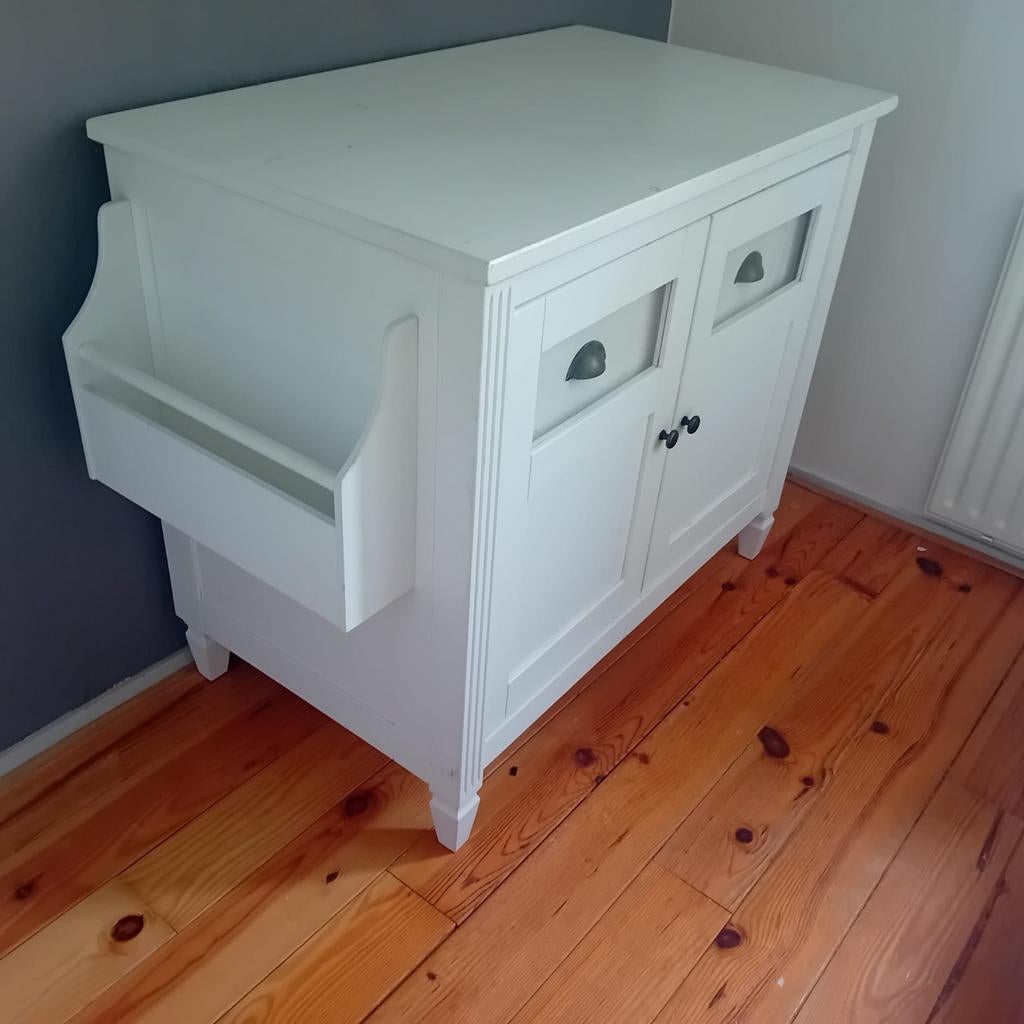 Houten witte babykamer TWF(let op: zonder ledikant), Kinderen en Baby's, Kinderkamer | Complete kinderkamers, Ophalen, Gebruikt