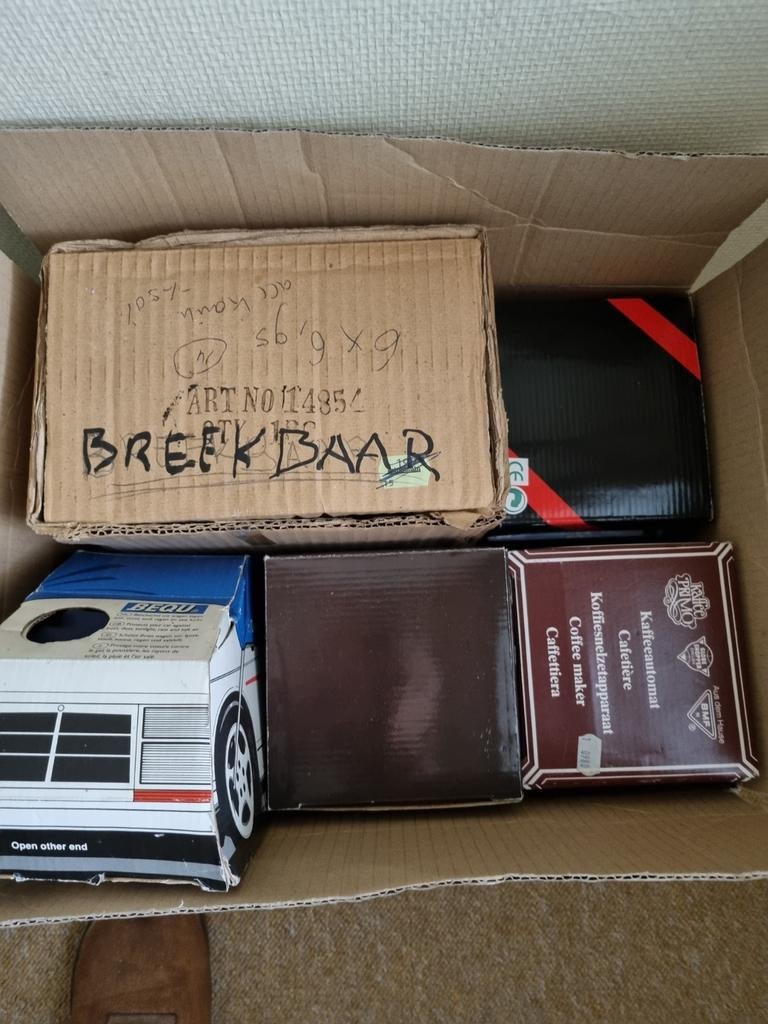 Boek 'Enkele Reis' van Marelle Boersma + Freixenet koeltas, Ophalen, Nieuw