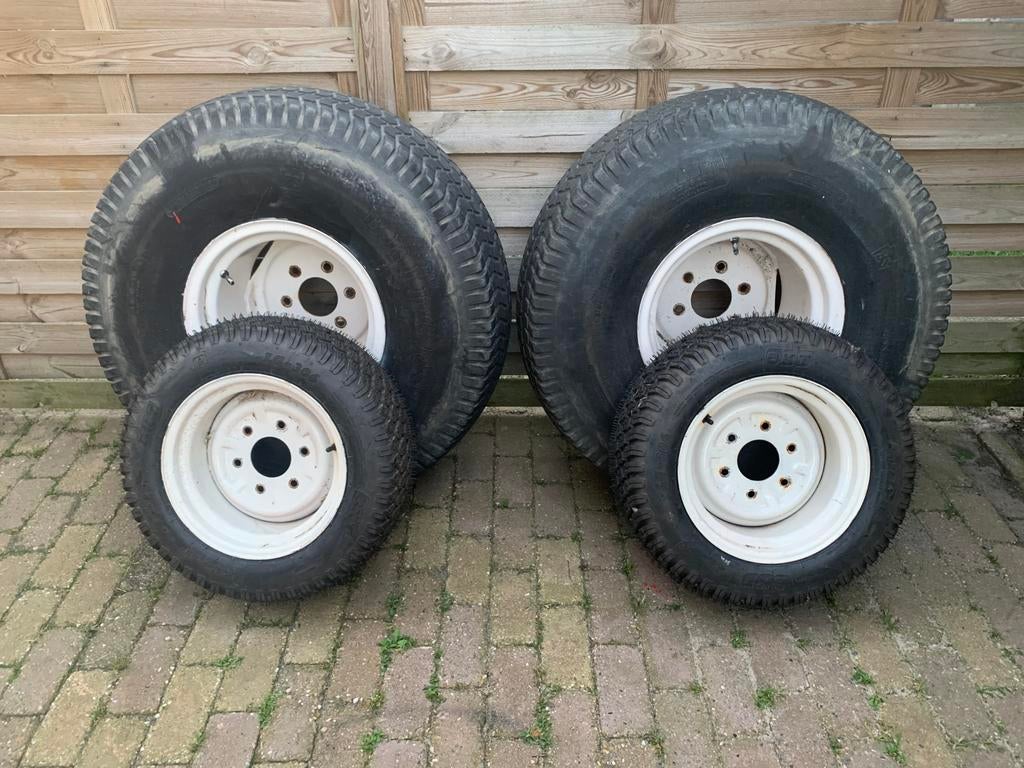 Gazon bandenset  met velg, Ophalen, Zo goed als nieuw