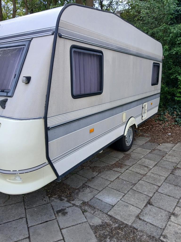 Hobby 470 in zeer goede staat met voortent, Caravans en Kamperen, Caravans, Particulier