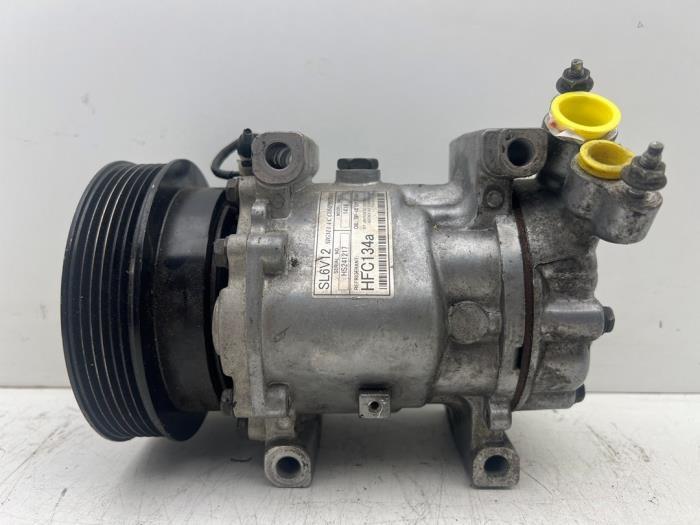 Aircopomp van een Renault Laguna, Gebruikt, -, Renault, -