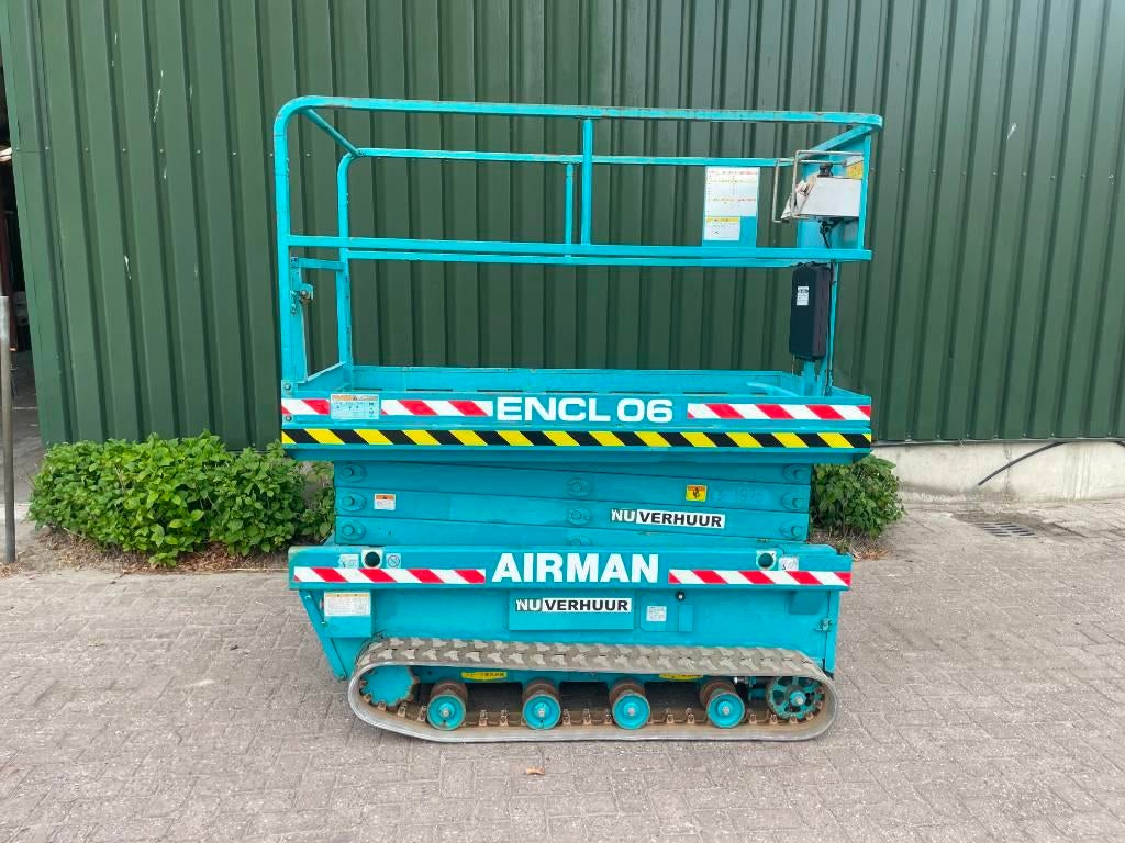 Airman Aichi ENCL06 elektrische rups hoogwerker 8mtr