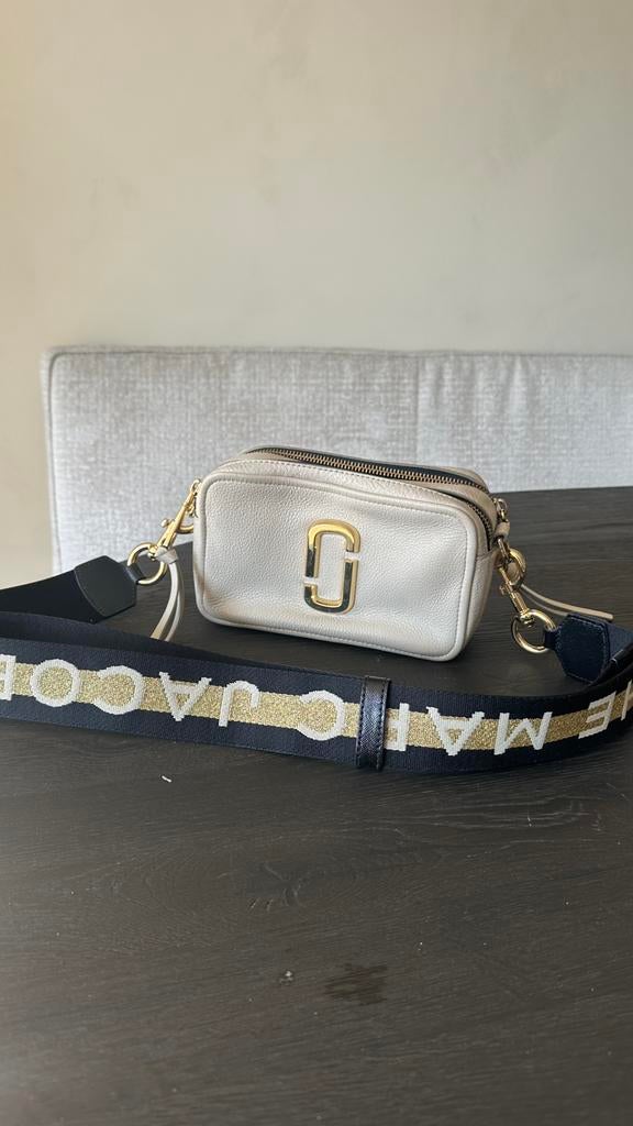 Marc Jacobs snapshot beige (in super staat), Ophalen of Verzenden, Zo goed als nieuw, Beige, Schoudertasje