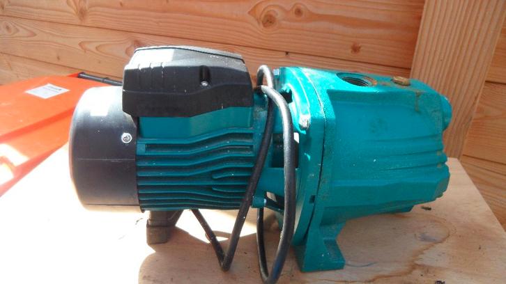 leo waterpomp, Tuin en Terras, Waterpompen, Zo goed als nieuw, Elektrisch, Beregeningspomp, Ophalen of Verzenden