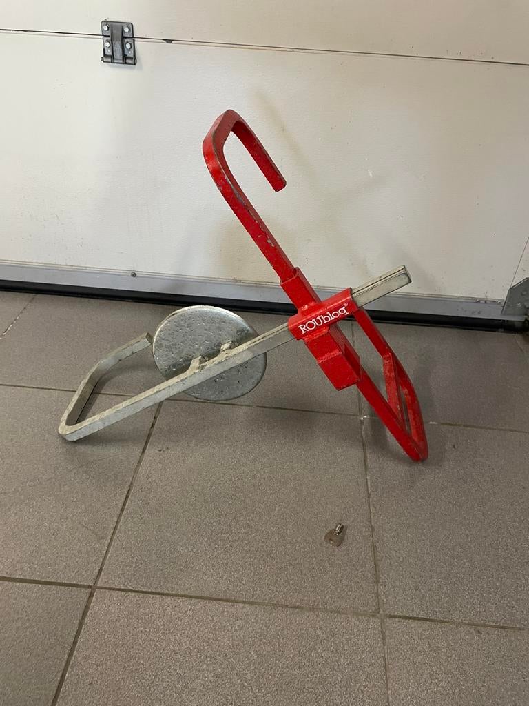 ROUBLOQ WIELKLEM, Ophalen, Zo goed als nieuw