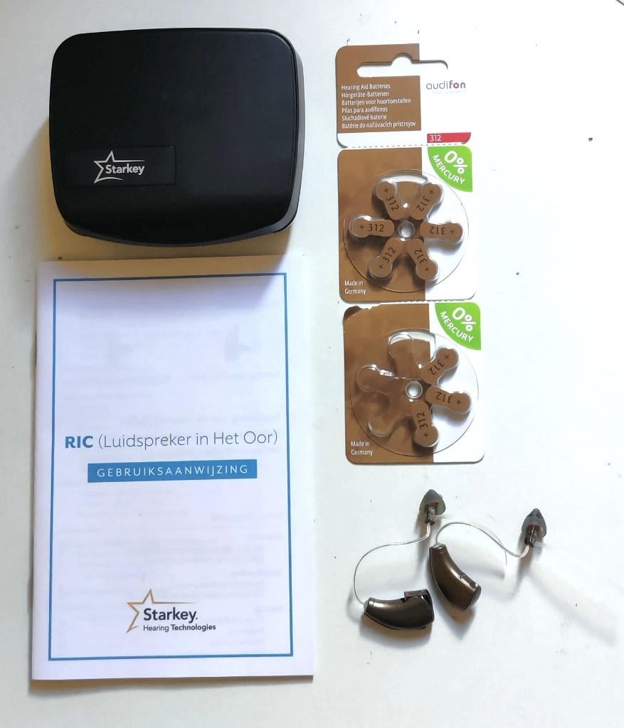2 x STARKEY hoortoestel Als nieuw  met 2 sets batterijen, Diversen, Verpleegmiddelen, Ophalen of Verzenden