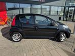 Peugeot 107 1.0-12V SUBLIME 5-DRS. + AIRCO/LMV/DAB RADIO, Stof, Zwart, 4 stoelen, Origineel Nederlands