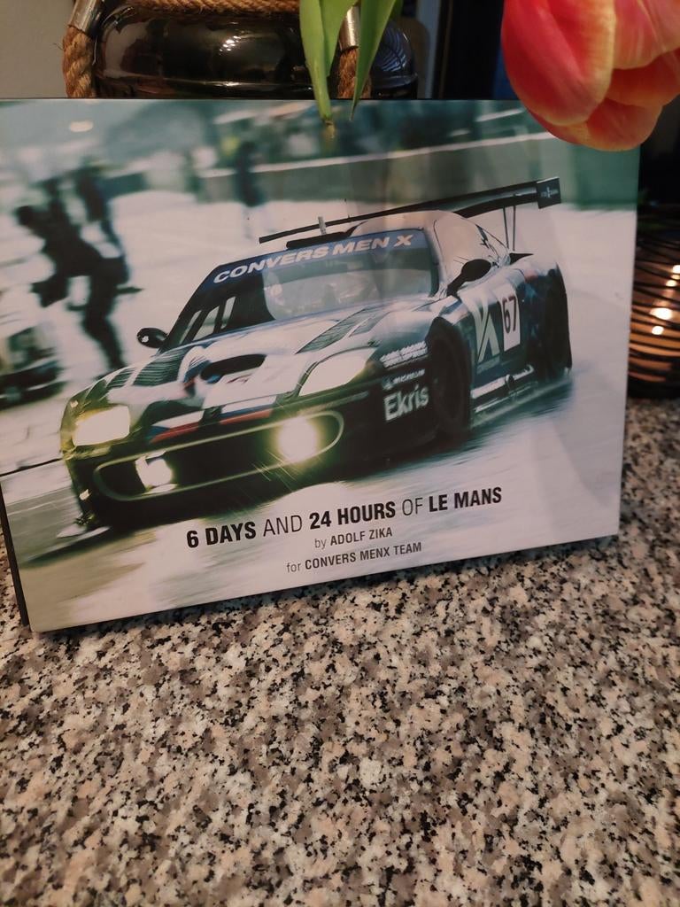 6 DAYS AND 24 HOURS OF LE MANS BY ADOLF ZIKA  FOR MENX TEAM., Verzamelen, Ophalen of Verzenden, Zo goed als nieuw, Auto's
