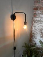 Menu Tribeca Warren wandlamp, Ophalen, Gebruikt, Metaal, Elegant, industrieel én chic!