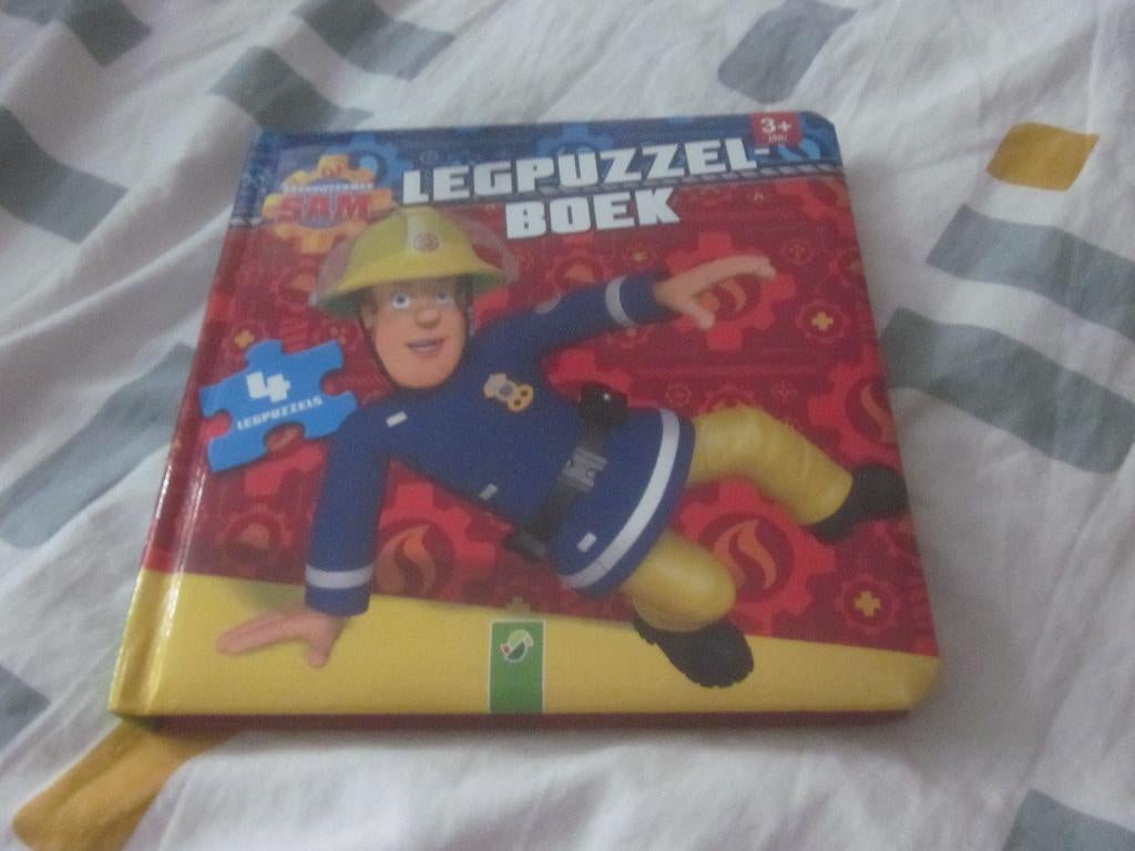 Legpuzzelboek Brandweerman Sam Voorlezen en puzzelen zgan, Boeken, Ophalen of Verzenden, Zo goed als nieuw, 3 tot 4 jaar